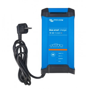 Victron Energy Blue Smart IP22 Charger 12/30(1) 230V CEE 7/7 Зарядное устройство для аккумуляторов